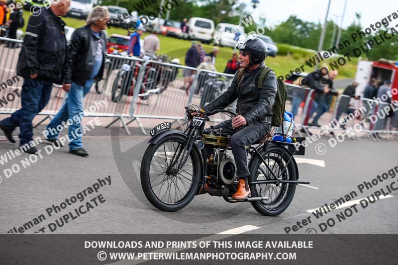 Vintage motorcycle club;eventdigitalimages;no limits trackdays;peter wileman photography;vintage motocycles;vmcc banbury run photographs